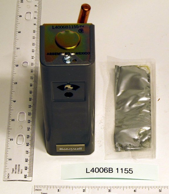 HONEYWELL L4006B1155. REVERSE ACTING AQUASTAT(100240F) 530F ADJUSTAB